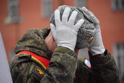 Москва. Военнослужащие роты почетного караула Преображенского полка во время занятий.