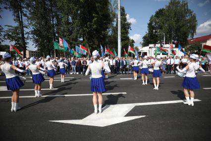 Беларусь, Витебск. На открытии улицы Гагарина после реконструкции.