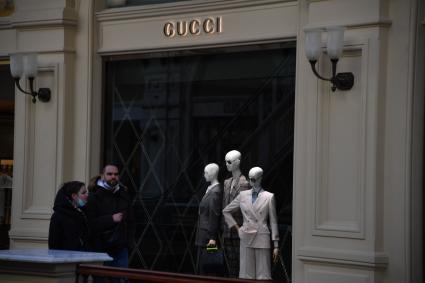 Москва. Закрытый бутик Gucci в ГУМе. Gucci приостановил продажи в России из-за военной спецоперации РФ на Украине.