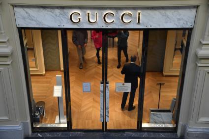 Москва. Закрытый бутик Gucci в ГУМе. Gucci приостановил продажи в России из-за военной спецоперации РФ на Украине.