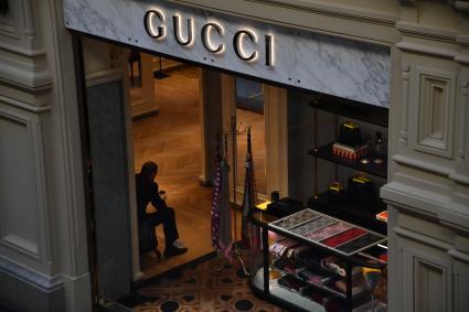 Москва. Закрытый бутик Gucci в ГУМе. Gucci приостановил продажи в России из-за военной спецоперации РФ на Украине.