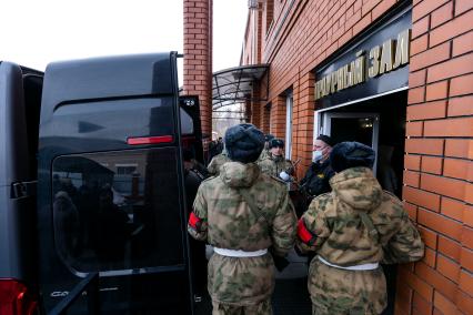 Копейск. Церемония прощания с ефрейтором Максимом Заниным, погибшим во время спецоперации на Украине.