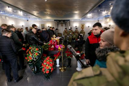 Копейск. Церемония прощания с ефрейтором Максимом Заниным, погибшим во время спецоперации на Украине.