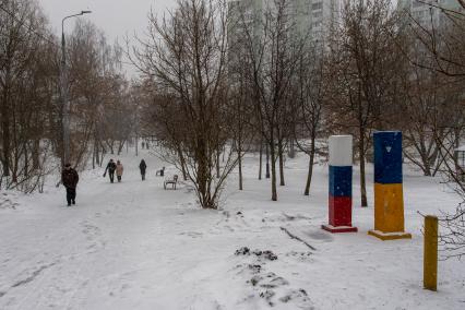 Москва. Памятник российско-украинской дружбе в Бибирево.