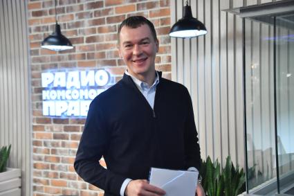 Москва. Глава Хабаровского края Михаил Дегтярёв на радиостанции `Комсомольская правда`.