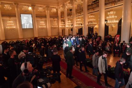 Москва. На церемонии прощания с руководителем фракции ЛДПР Владимиром Жириновским в Колонном зале Дома Союзов.