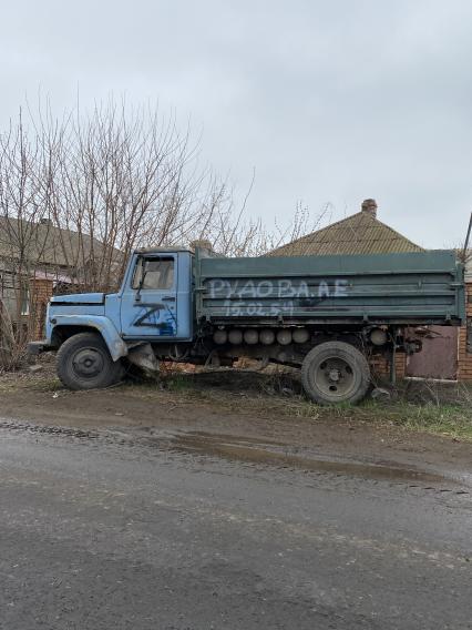 Украина. г.Мариуполь. Левобережный район. Грузовик.