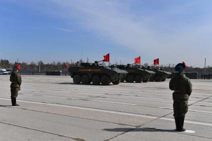 Московская область. Алабино. Военная техника  на репетиции военного парада, приуроченного к 77-летию Победы в Великой Отечественной войне.