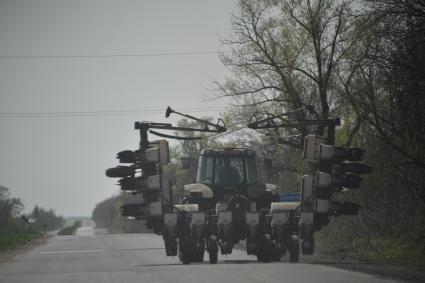 Донецкая область. г.Мариуполь. Сельскохозяйственная техника.