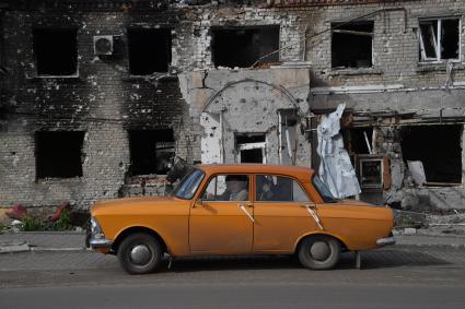 Волноваха, Донецкая народная республика. Дома, разрушенные в результате обстрела.