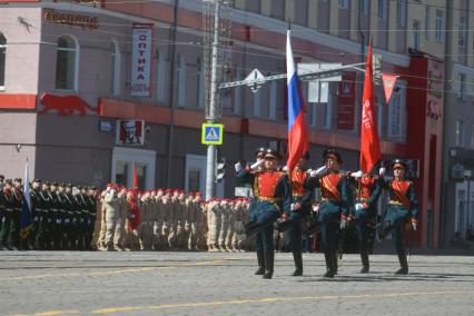 Екатеринбург. Во время военного парада в честь 77-й годовщины Победы в Великой Отечественной войне