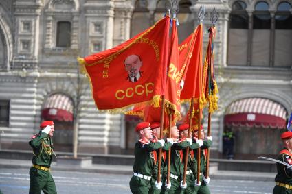 Москва. Военнослужащие во время генеральной репетиции парада на Красной площади, посвященного 77-й годовщине Победы в Великой Отечественной войне.