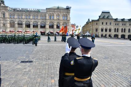 Москва. Во время генеральной репетиции парада на Красной площади, посвященного 77-й годовщине Победы в Великой Отечественной войне.