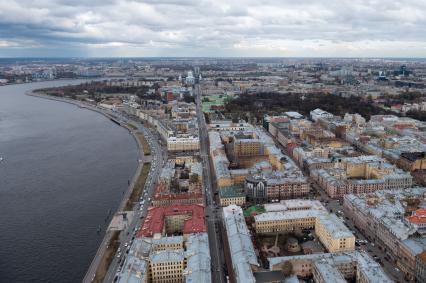 Санкт-Петербург.  Вид города сверху.