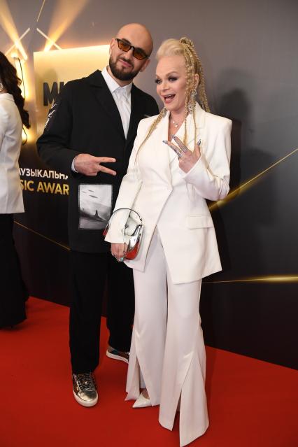 Москва. Певица Лариса Долина на церемонии вручения музыкальной премии`Жара Music Awards` в концертном зале `Крокус Сити Холл`.