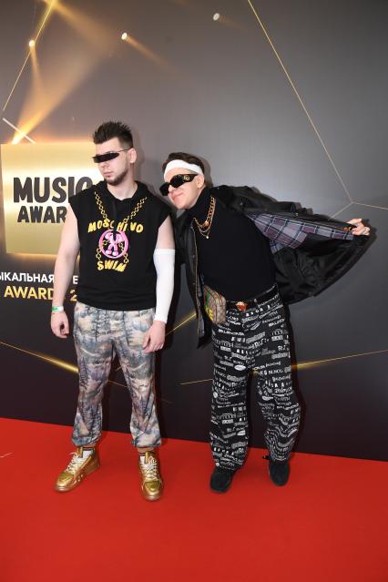 Москва. Группа Gayazovs Brothers на церемонии вручения музыкальной премии`Жара Music Awards` в концертном зале `Крокус Сити Холл`.