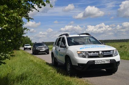 Московская область. Автомобили участников автопробега КП `Летняя перезагрузка`.