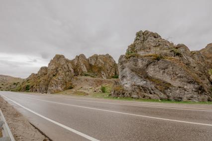 Кабардино-Балкарская Республика. Горная дорога.