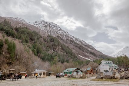 Кабардино-Балкарская Республика. Поляна нарзанов.