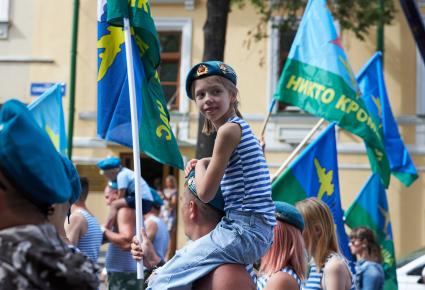 Пермь. Во время празднования Дня Воздушно-десантных войск России.