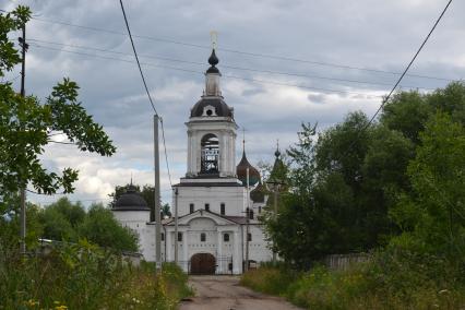 Ростов Великий. Авраамиев Богоявленский монастырь.