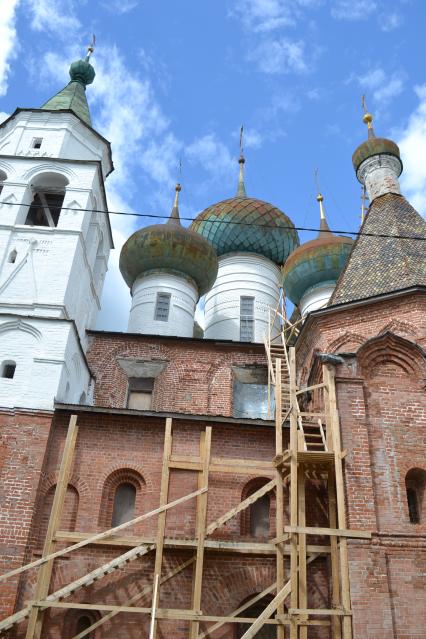 Ростов Великий. Авраамиев Богоявленский монастырь.