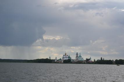 Ростов Великий. Спасо-Яковлевский Дмитриев мужской монастырь.