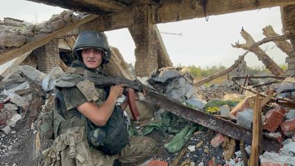 Донецкая область. п.Пески. Военнослужащие ДНР.