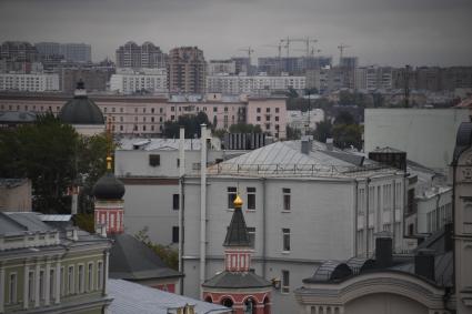 Москва. Вид со смотровой площадки `Центрального Детского Мира на Лубянке`.