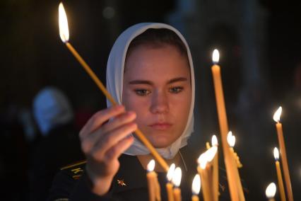 Москва. На  благодарственном молебне в честь иконы Божией Матери `Неопалимая Купина` в храме Христа Спасителя.