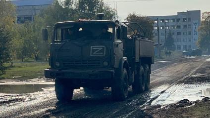 Луганская область. г.Кременная. Колонна военной техники.