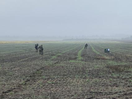 Донецкая область. Бойцы батальона `Восток` ДНР на стрельбище под Угледаром.