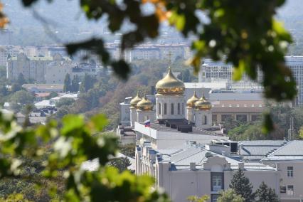 Пятигорск. Вид на Спасский кафедральный собор.