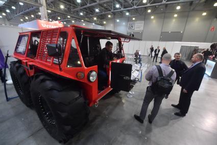 Московская область. Красногорск. Колесный снегоболотоход FENIX на XXVI Международной выставке средств обеспечения безопасности государства `Интерполитех-2022` в МВЦ `КрокусЭкспо`.