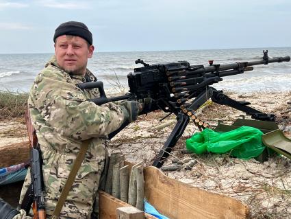 Николаевская область. Очаковский район. Кинбурнская коса. Боец казачьей бригады `Дон`.