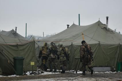 Свердловская область. Еланский военный учебный центр. Палаточный городок для граждан призваных из запаса, во время частичной мобилизаци. Президент РФ Владимир Путин 21 сентября подписал указ о проведении в стране частичной мобилизации