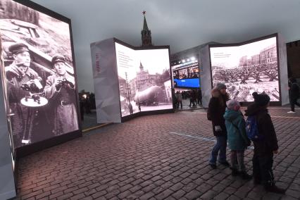 Москва. На территории интерактивного музея под открытым небом на Красной площади. Музей посвящен параду 7 ноября 1941 года.