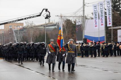 Красноярск. Празднование Дня народного единства на площади Революции.