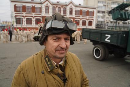 Самара. Парад Памяти `Дорога Победы`, посвященный 81-й годовщине военного парада 1941 года, на площади Куйбышева.