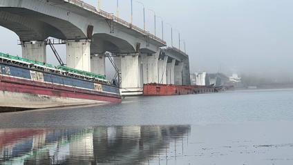 Херсонская область. Антоновский мост, разрушенный в результате обстрелов ВСУ.