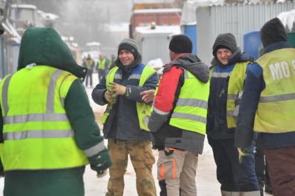 Москва. Работы по строительству станции `Марьина Роща` второго Московского центрального диаметра (МЦД-2).