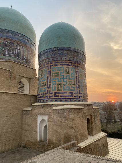 Республика Узбекистан. г. Самарканд. Мемориальный комплекс Шахи Зинда.