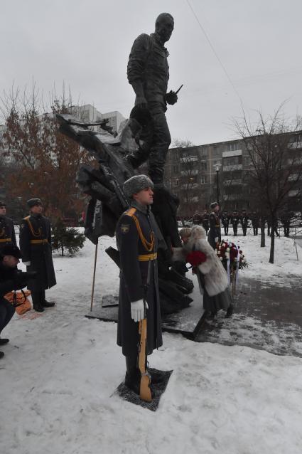 Москва. Открытие  памятника бывшему министру МЧС Евгению Зиничеву, погибшему 8 сентября 2021 года при исполнении служебных обязанностей.