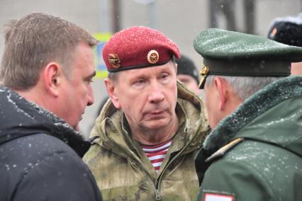 Москва. Директор Федеральной службы войск национальной гвардии (Росгвардии) Виктор Золотов на открытии памятника бывшему министру МЧС Евгению Зиничеву, погибшему 8 сентября 2021 года при исполнении служебных обязанностей