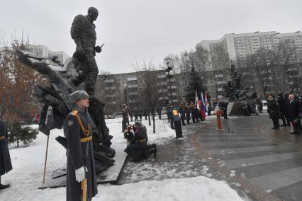 Москва. Открытие  памятника бывшему министру МЧС Евгению Зиничеву, погибшему 8 сентября 2021 года при исполнении служебных обязанностей.