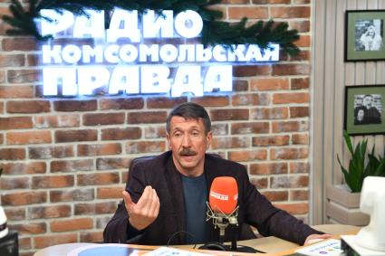 Москва. Российский предприниматель, осуждённый в 2012 году в США на 25 лет тюрьмы за намерение незаконно осуществить торговлю оружием и поддержку террора Виктор Бут на радио `Комсомольская правда`.