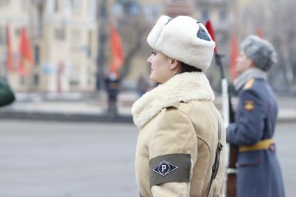 Волгоград. Участники парада войсковых частей Волгоградского территориального гарнизона в честь 80-летия победы в Сталинградской битве на площади Павших Борцов.