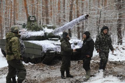 Луганская область. Позиции мобилизованных танкистов на Сватовском направлении под Кременной.