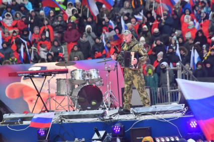 Москва.  Бард Александр Ванюшкин во время митинг-концерта`Слава защитникам Отечества` в Лужниках, посвященного участникам спецоперации и празднованию Дня защитника Отечества.