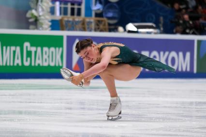 Санкт-Петербург. Фигуристка Анна Фролова выступает с короткой программой в женском одиночном катании в финале Кубка России `Гран-при России` по фигурному катанию.